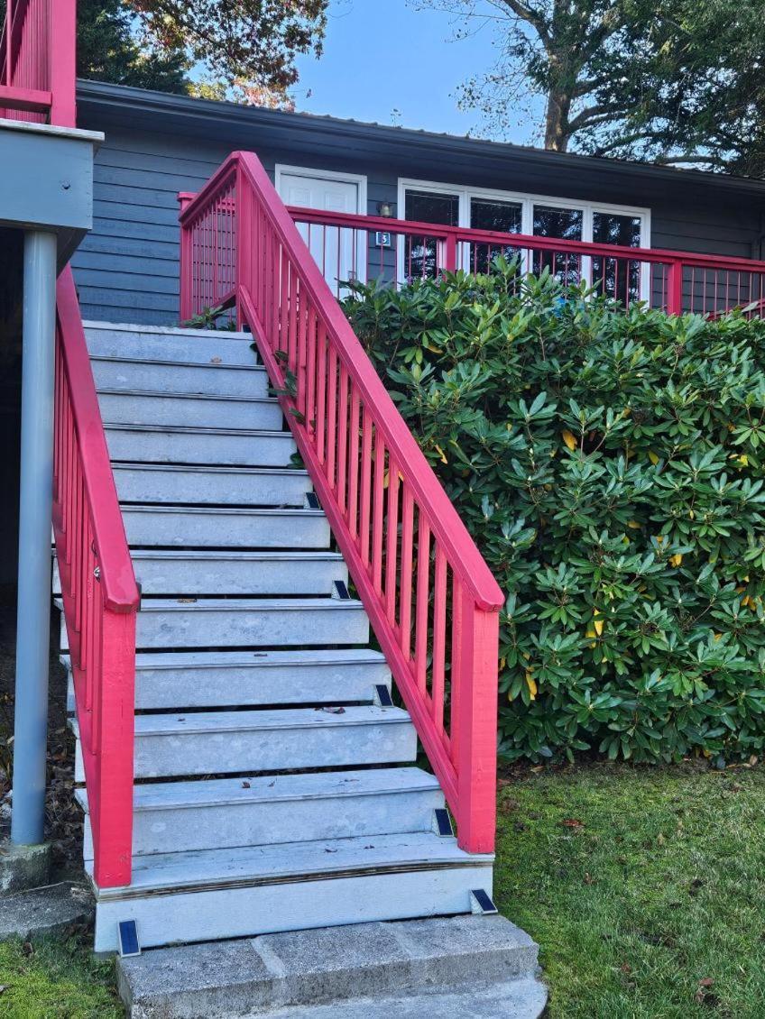 Boundary Waters Resort & Marina ハイアワシー エクステリア 写真